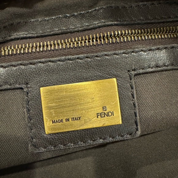 Authentic Fendi bubble leather chef bag - Picture 12 of 14